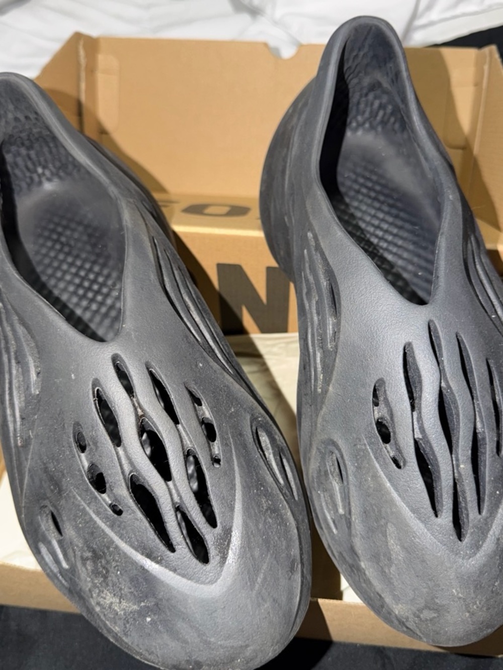 Yeezy Slide-Style Foam Sandals in Charcoal Black